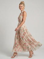 Elegante Bloemenjurk met Halterdecolleté